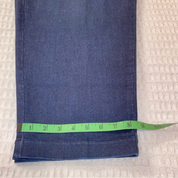 TORRID, Studio Denim, Comfort Flex Waist, Slim Taper, Size 22R, NEW with Tags - Picture 4 of 16